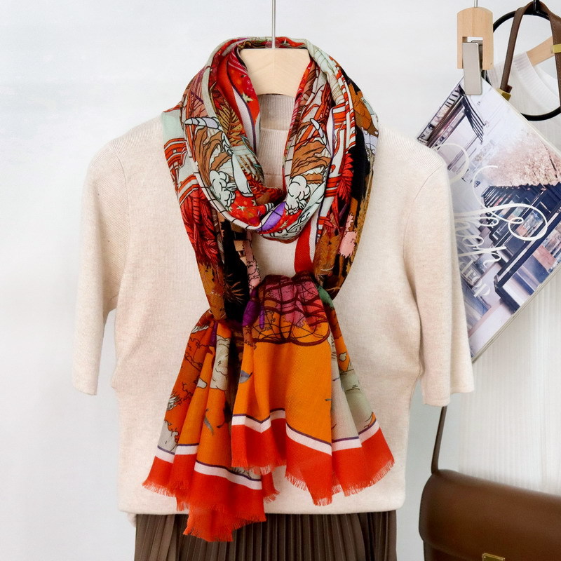 Long Tassels Cashmere Red Shaw - Winter Clothing Hong Kong 评论和价格