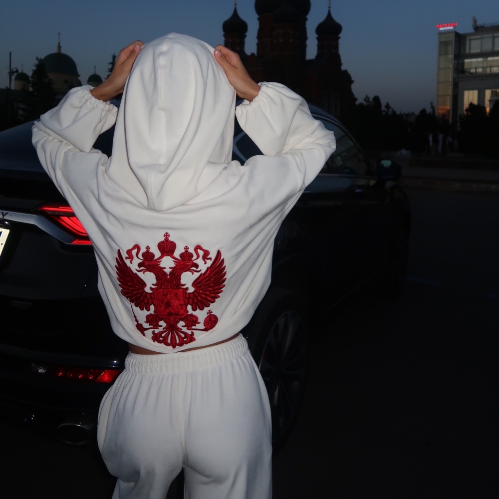 Street Trend Back Embroidered  - Winter Clothing For Women 评论和价格